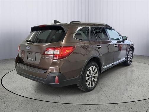 2019 Subaru Outback 2.5i Touring