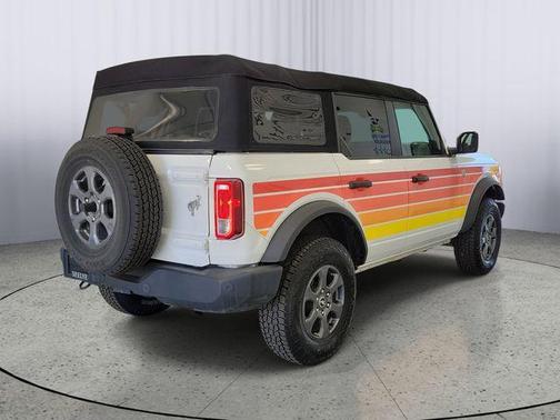 Oxford White 2024 Ford Bronco Big Bend