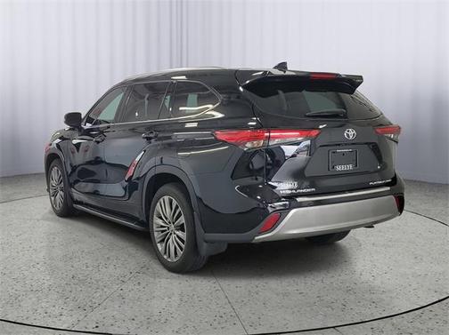2020 Toyota Highlander Platinum