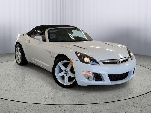 Polar White 2008 Saturn Sky Red Line