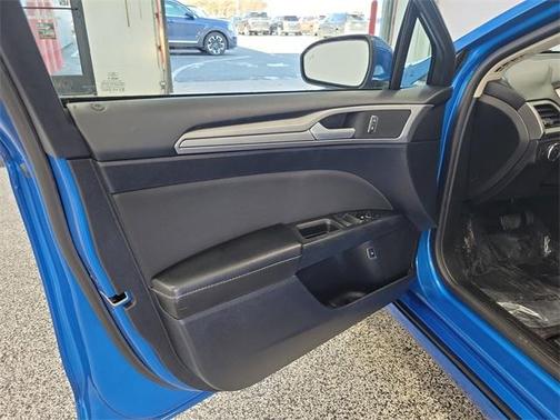 2020 Ford Fusion Hybrid SE