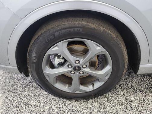 Silver Metallic 2024 Ford Escape ST-Line