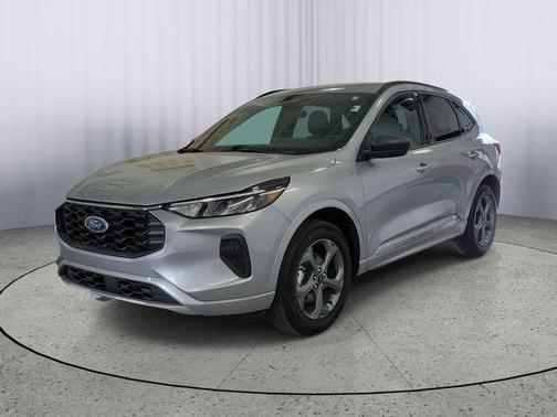 Silver Metallic 2024 Ford Escape ST-Line