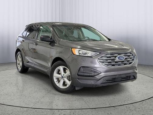 Magnetic 2020 Ford Edge SE