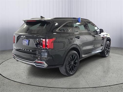 2022 Kia Sorento SX