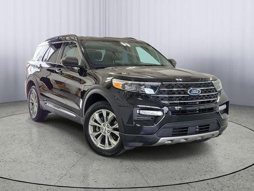 Black Metallic 2023 Ford Explorer XLT
