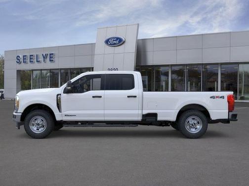 Oxford White 2026 Ford F-350 XL