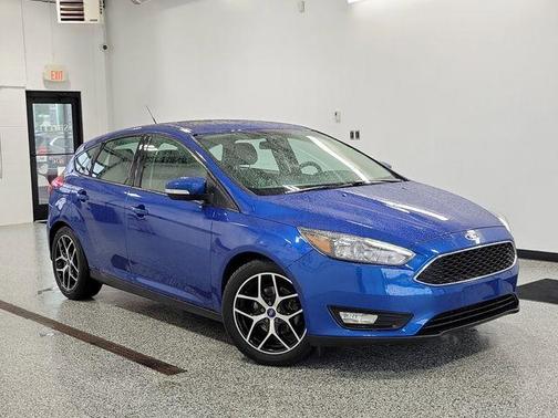 Lightning Blue Metallic 2018 Ford Focus SEL
