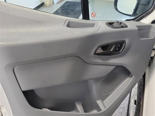 2018 Ford Transit-250 Base