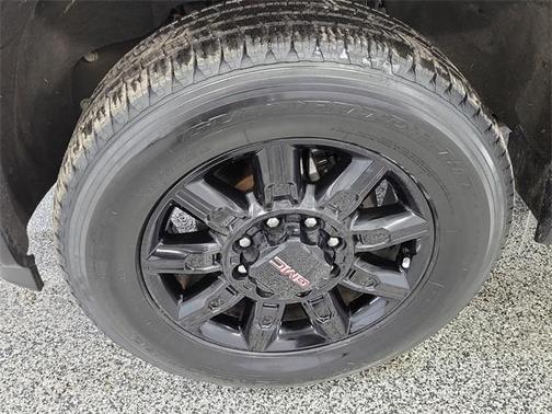 2024 GMC Sierra 2500 AT4