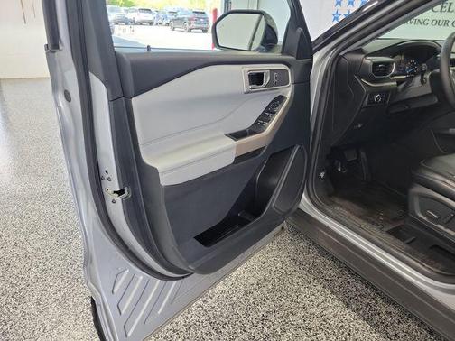 Silver Metallic 2023 Ford Explorer XLT