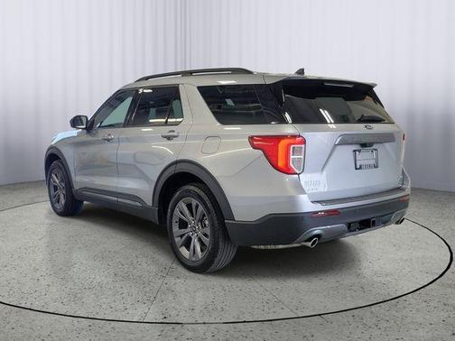 Silver Metallic 2023 Ford Explorer XLT