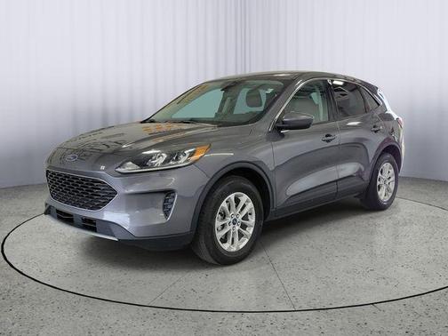 Gray Metallic 2021 Ford Escape SE
