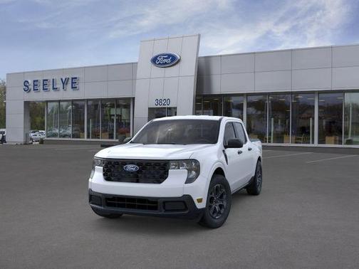 Oxford White 2025 Ford Maverick XLT