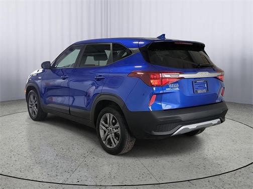 2023 Kia Seltos LX