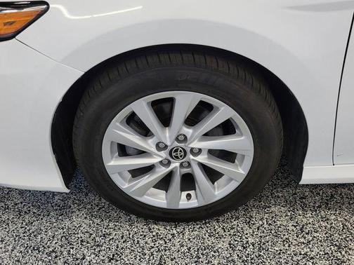 White 2022 Toyota Camry LE