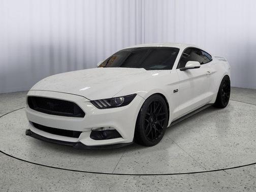 Oxford White 2016 Ford Mustang GT Premium