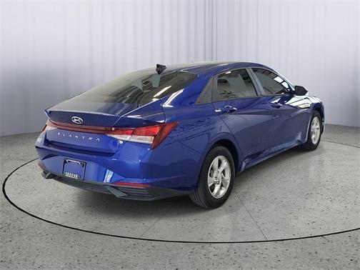 2021 Hyundai ELANTRA SE