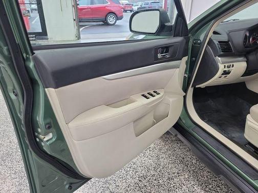 2014 Subaru Outback 2.5i