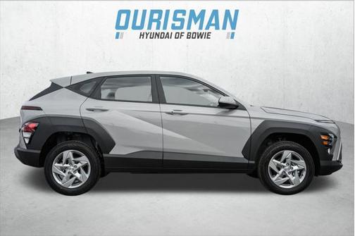 2025 Hyundai KONA SE