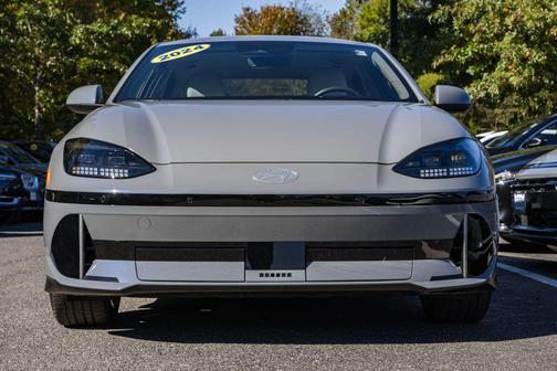 2024 Hyundai IONIQ 6 SEL