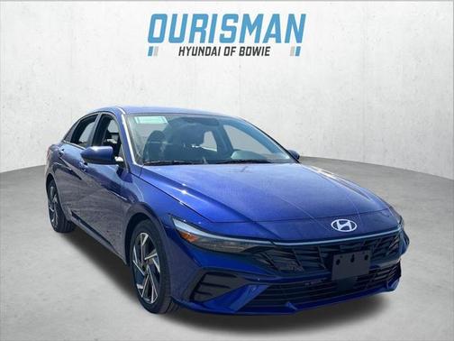 2025 Hyundai ELANTRA SEL