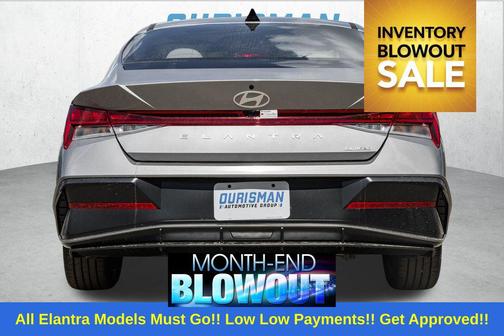 2025 Hyundai ELANTRA Limited