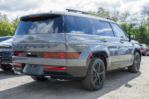 2026 Hyundai SANTA FE HEV Calligraphy