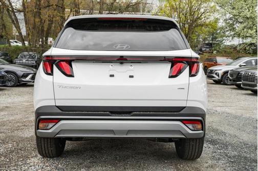 2025 Hyundai TUCSON SEL