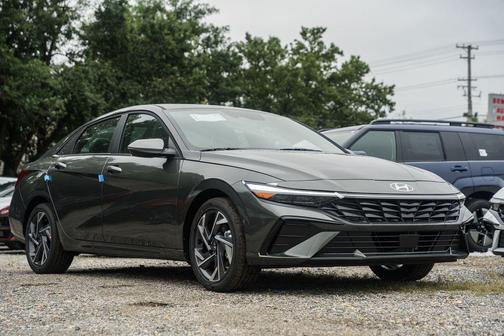 2025 Hyundai ELANTRA HEV Limited