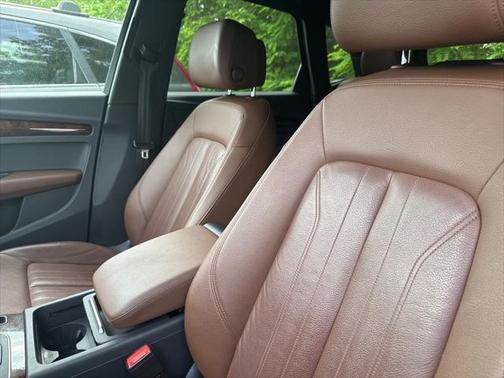 2018 Audi Q5 2.0T Premium