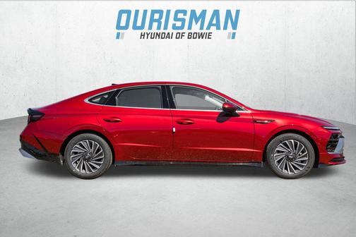 2025 Hyundai SONATA Hybrid Limited