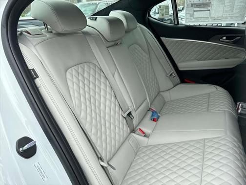 2024 Genesis G70 3.3T AWD Sport Advanced