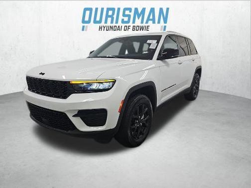 2024 Jeep Grand Cherokee Altitude
