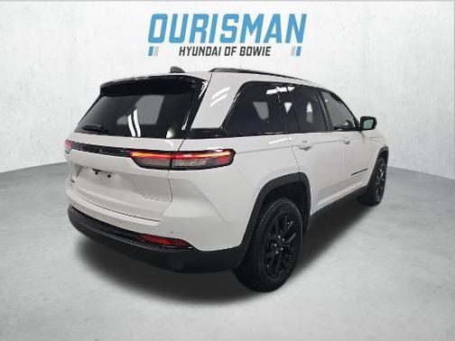 2024 Jeep Grand Cherokee Altitude