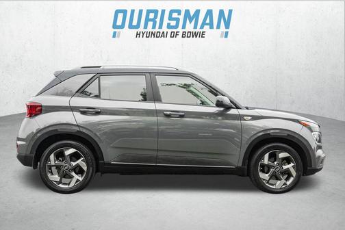 2022 Hyundai VENUE Limited