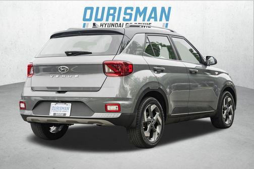 2022 Hyundai VENUE Limited