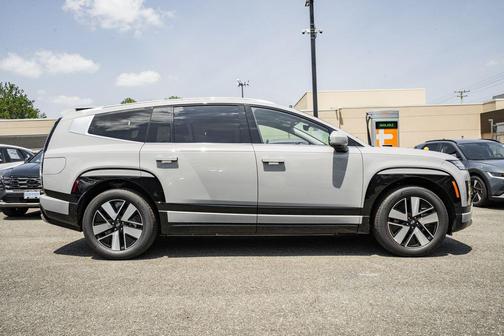 2026 Hyundai IONIQ 9 SEL