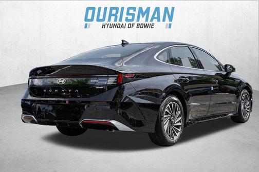 2025 Hyundai SONATA Hybrid Limited