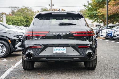 2023 Genesis GV70 2.5T AWD