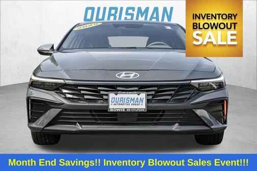 2025 Hyundai ELANTRA SEL