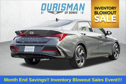2025 Hyundai ELANTRA SEL