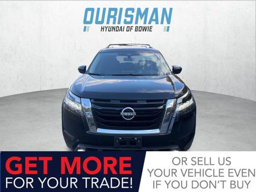 2022 Nissan Pathfinder SL 4WD