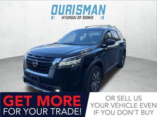 2022 Nissan Pathfinder SL 4WD