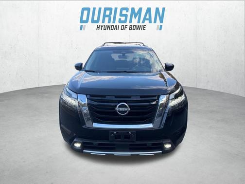 2022 Nissan Pathfinder SL 4WD