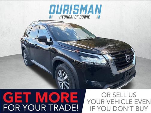 2022 Nissan Pathfinder SL 4WD
