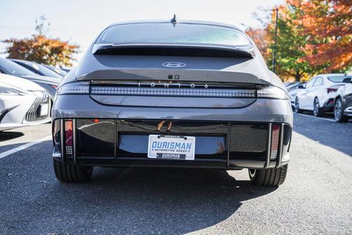 2024 Hyundai IONIQ 6 SEL