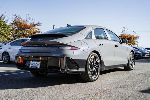 2024 Hyundai IONIQ 6 SEL