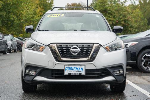 2019 Nissan Kicks SR