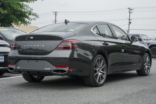 2026 Genesis G70 2.5T RWD